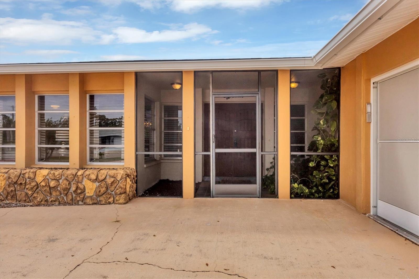 18 ANNAPOLIS LN, ROTONDA WEST, FL, 33947