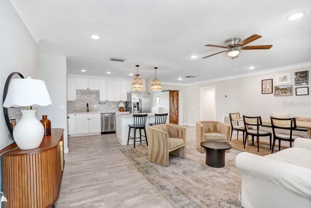 6154 36TH AVE N, ST PETERSBURG, FL, 33710