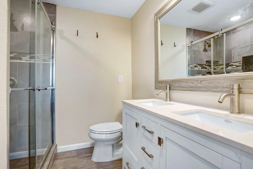 6154 36TH AVE N, ST PETERSBURG, FL, 33710