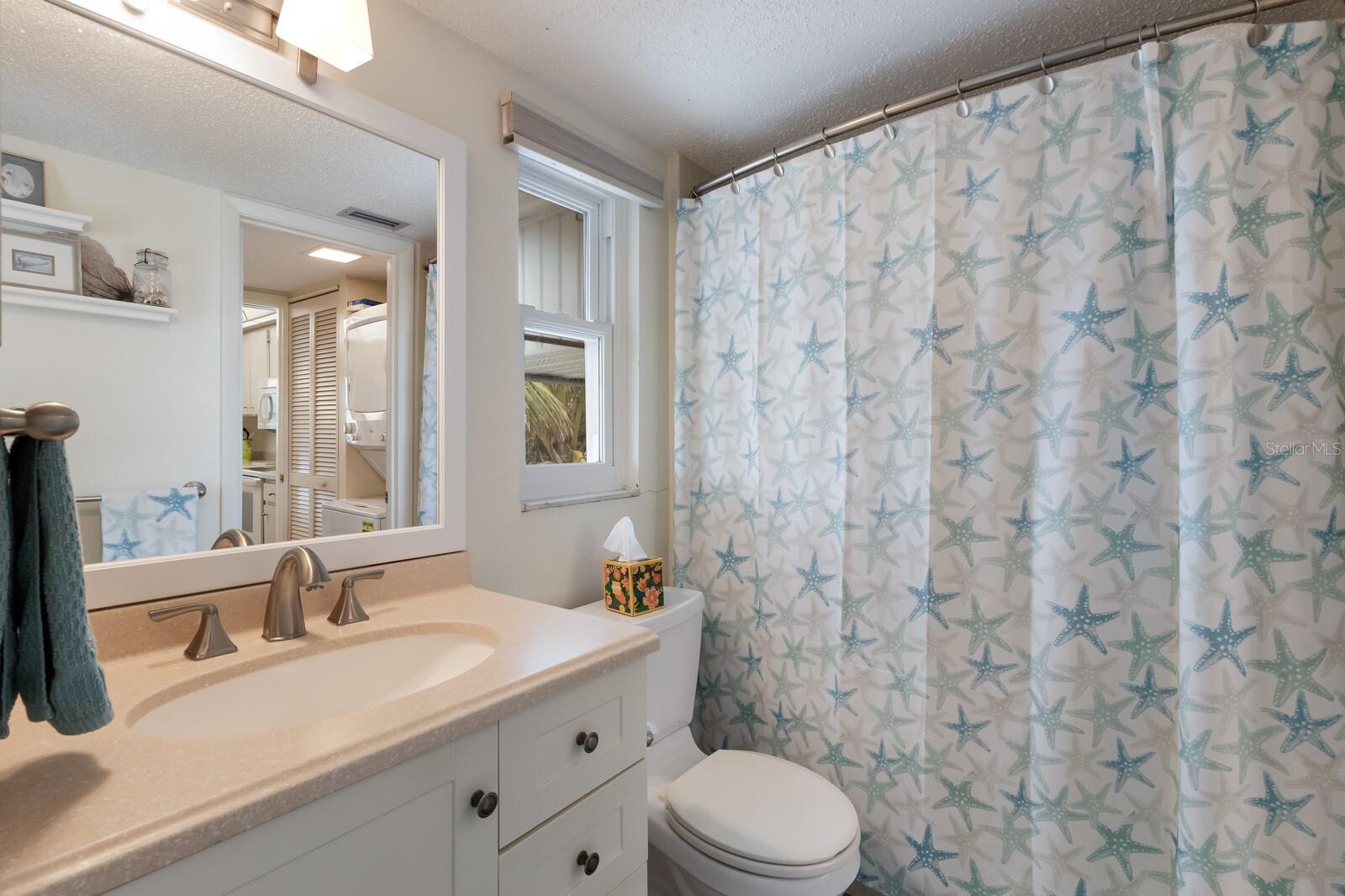 205 HIGHLAND AVE #2, BRADENTON BEACH, FL, 34217
