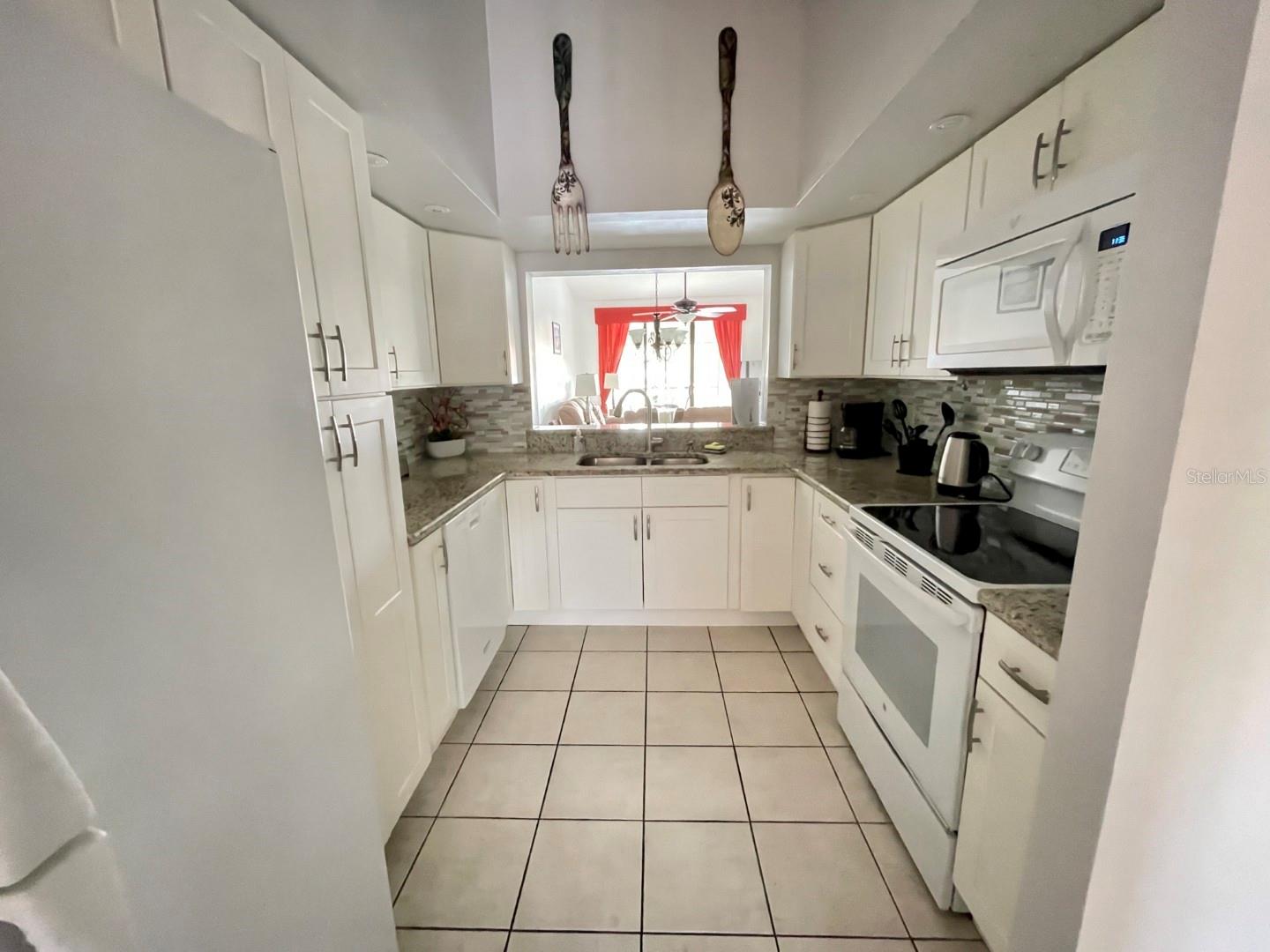 4325 46TH AVE W #202, BRADENTON, FL, 34210