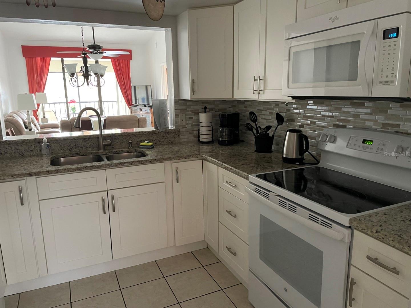 4325 46TH AVE W #202, BRADENTON, FL, 34210