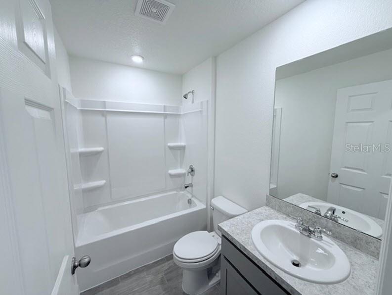 25 ROUND THORN DR, PALM COAST, FL, 32164