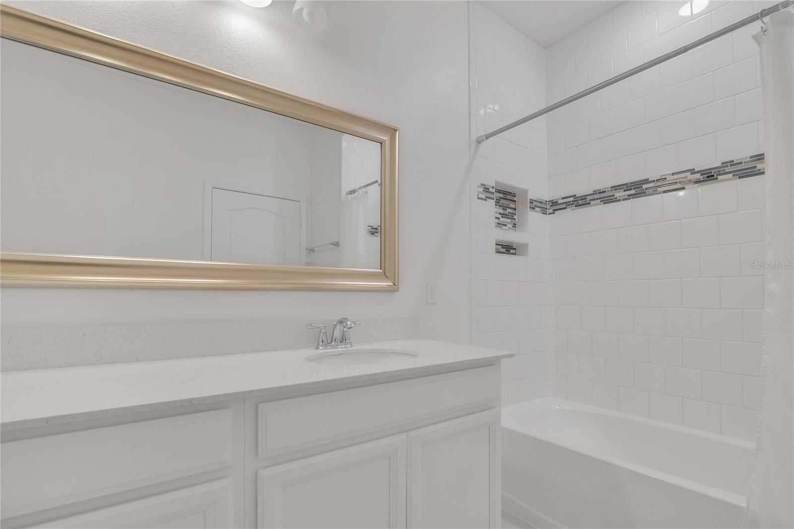 2214 BAY LINE RD, OAKLAND, FL, 34787