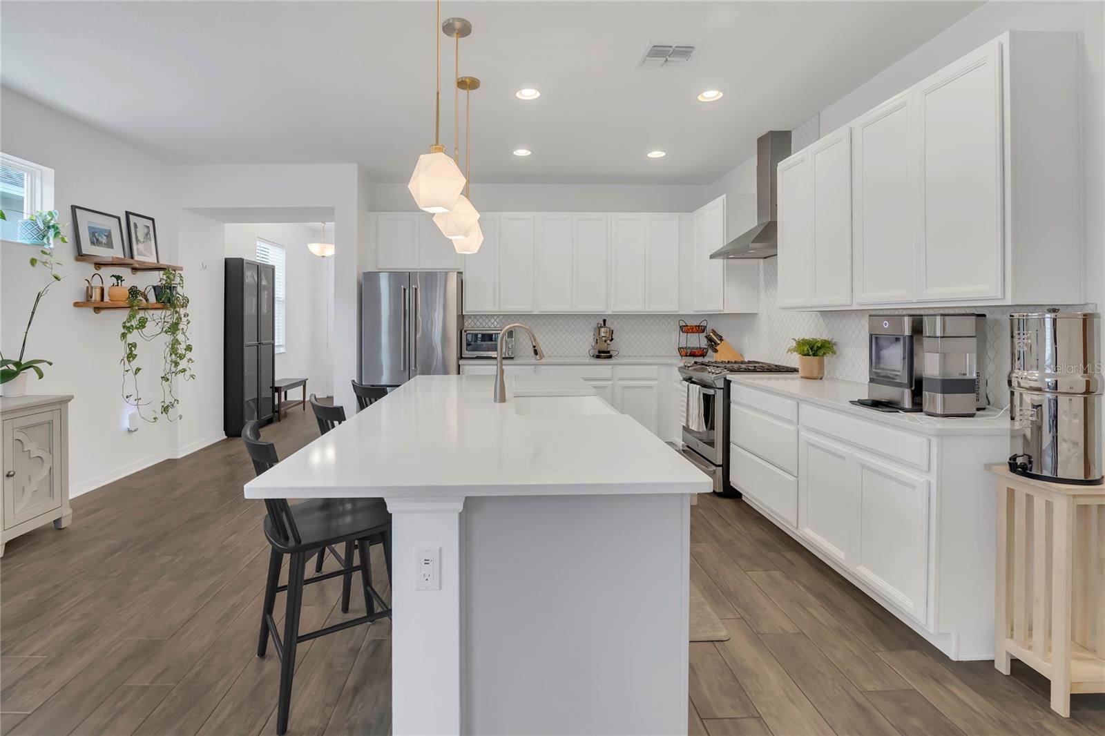 2214 BAY LINE RD, OAKLAND, FL, 34787