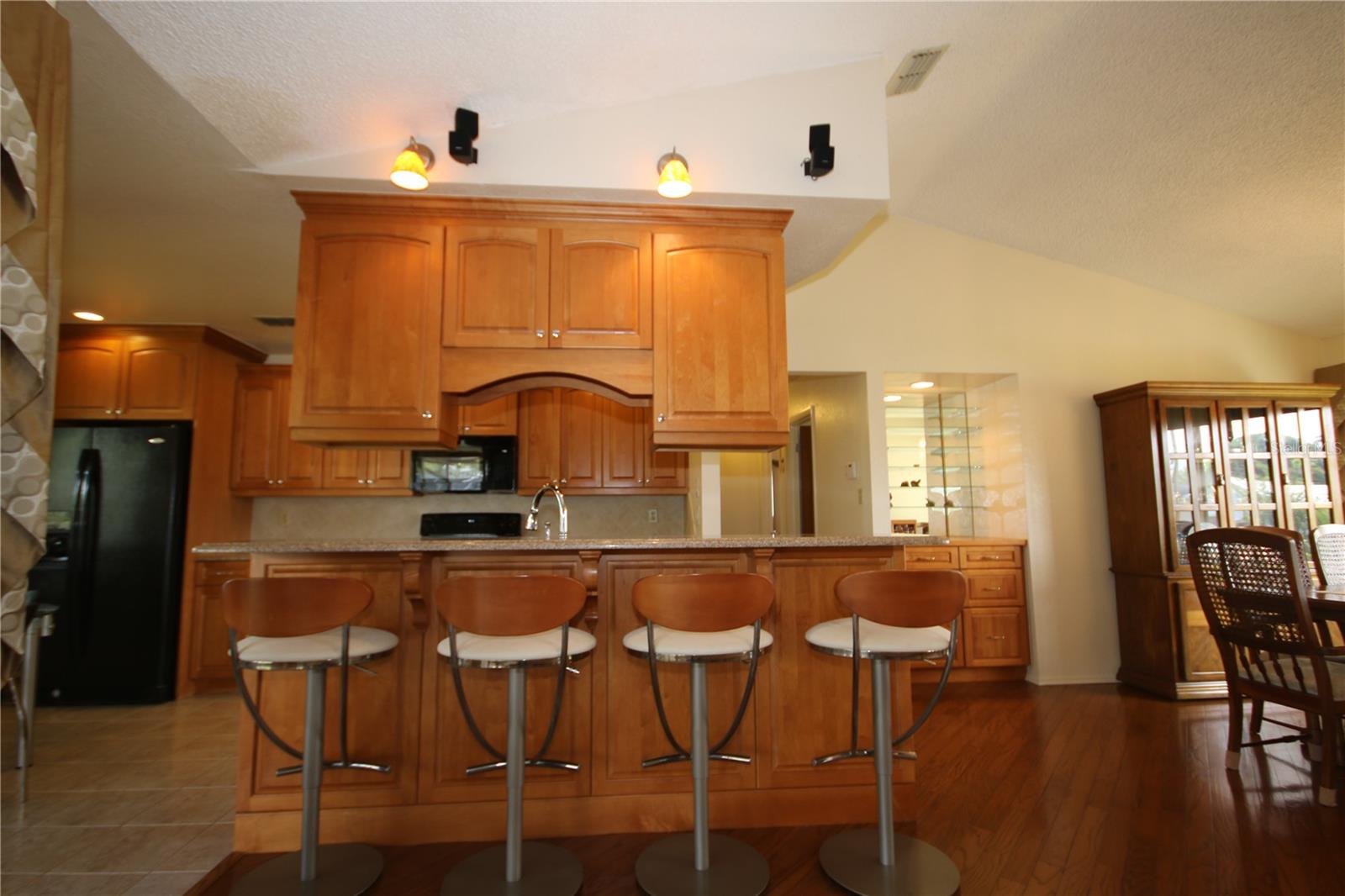 1670 PALMWOOD DR, CLEARWATER, FL, 33756