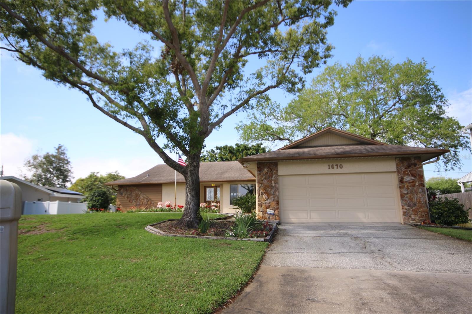 1670 PALMWOOD DR, CLEARWATER, FL, 33756