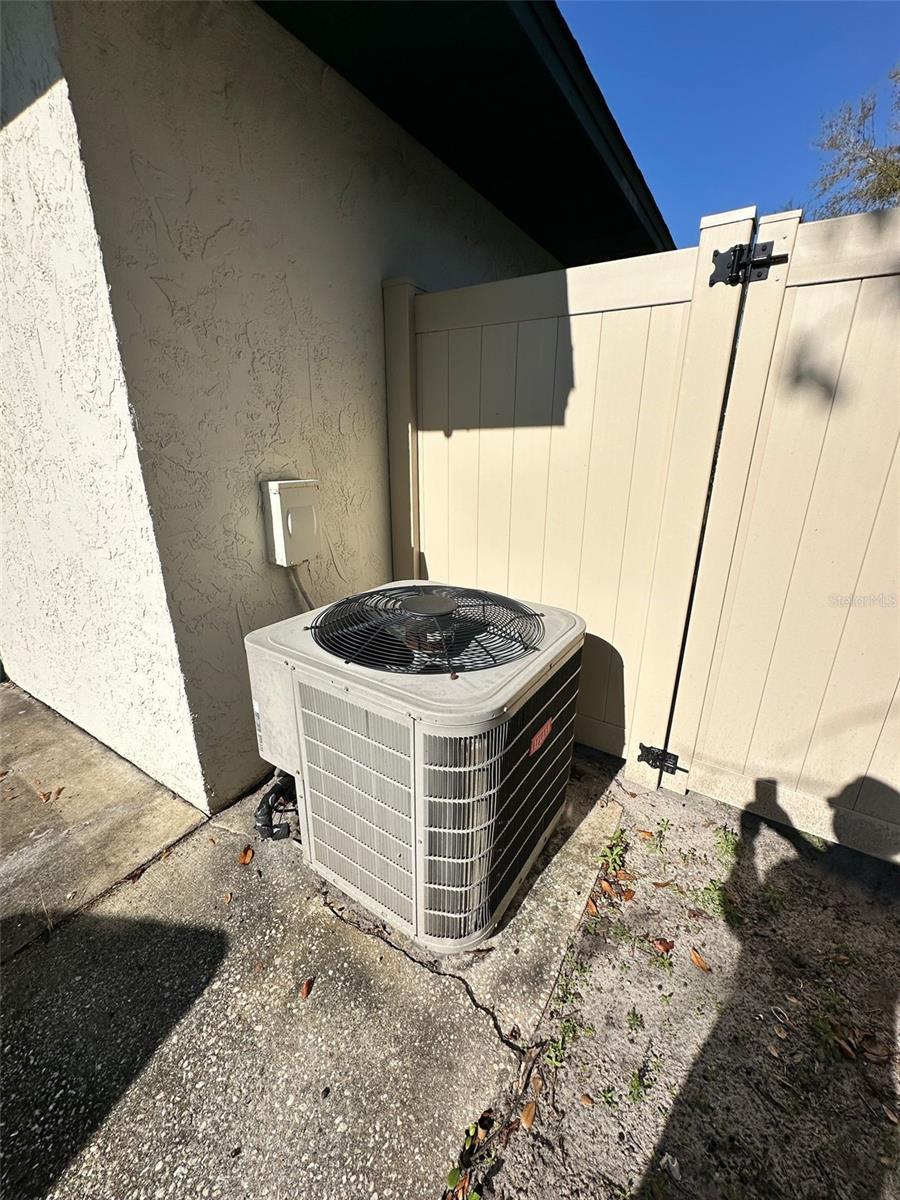 5822 MARLBERRY DR, ORLANDO, FL, 32819