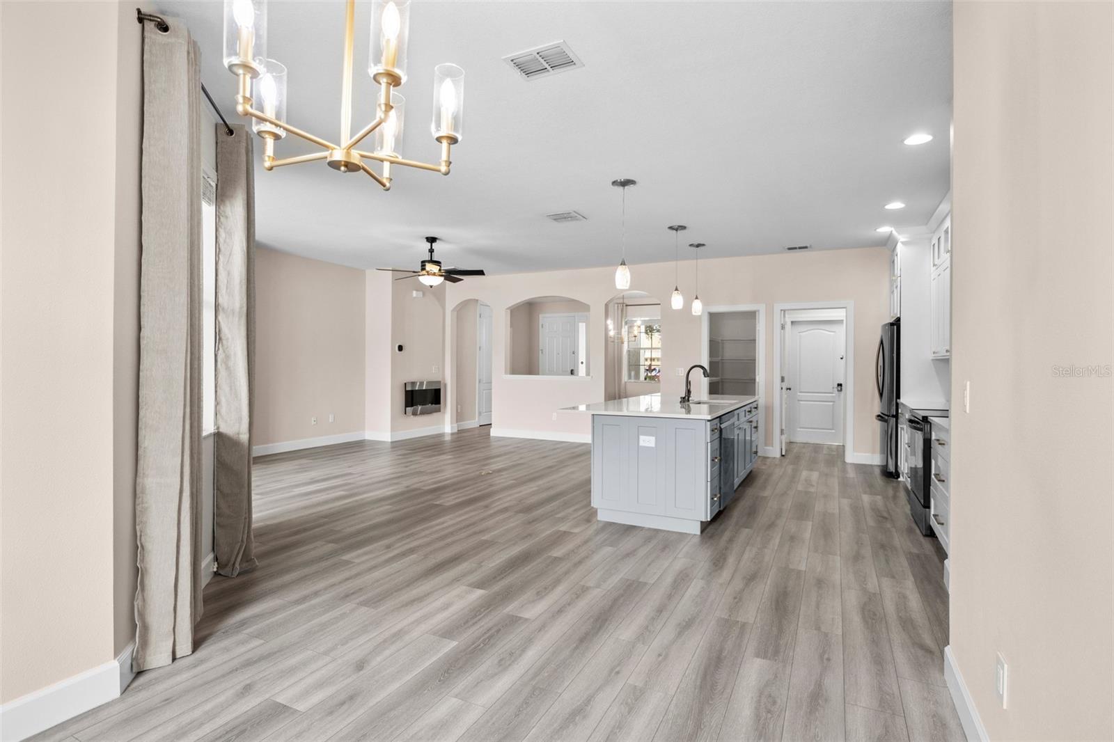 504 ARCH RIDGE LOOP, SEFFNER, FL, 33584