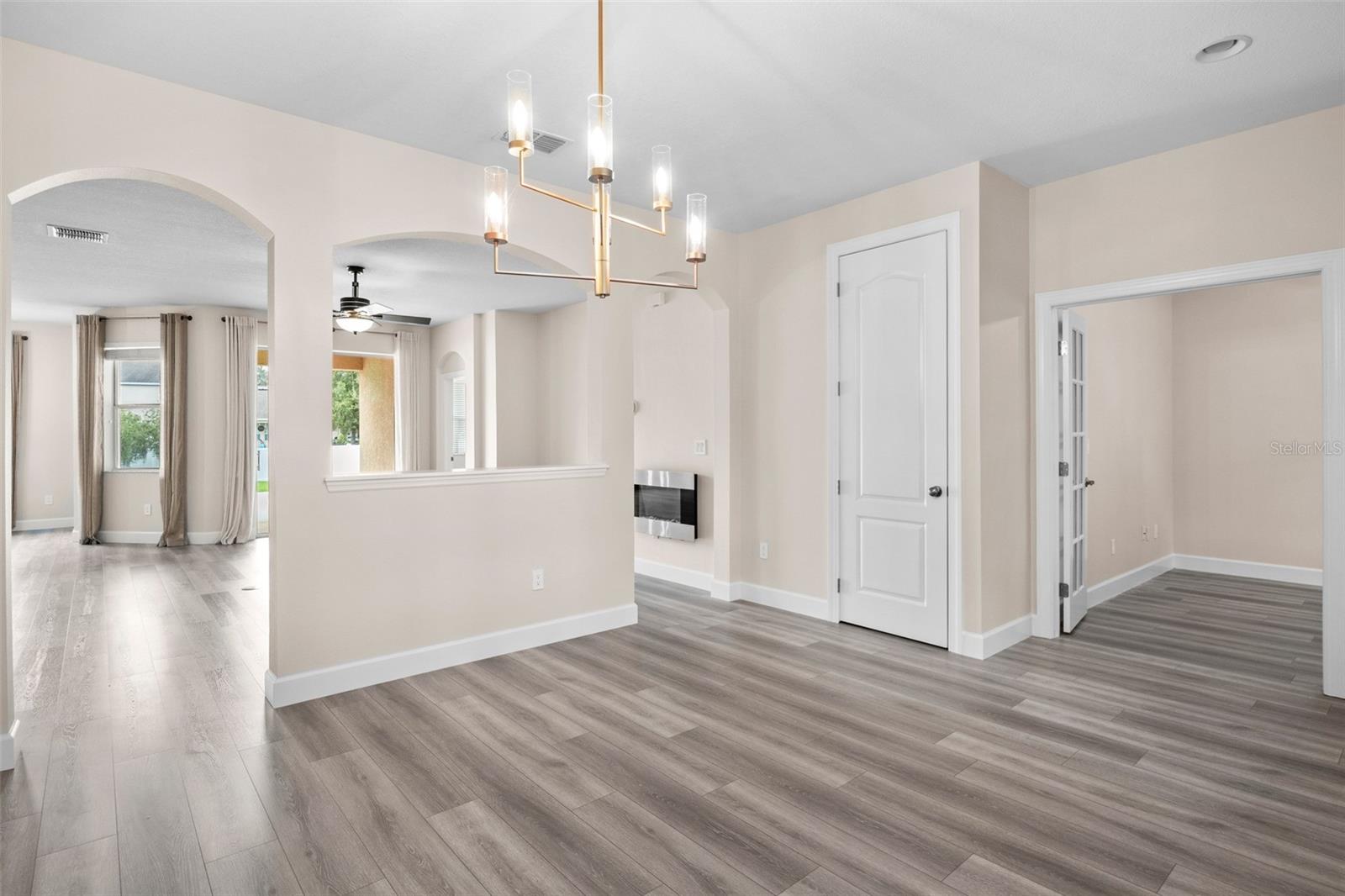 504 ARCH RIDGE LOOP, SEFFNER, FL, 33584