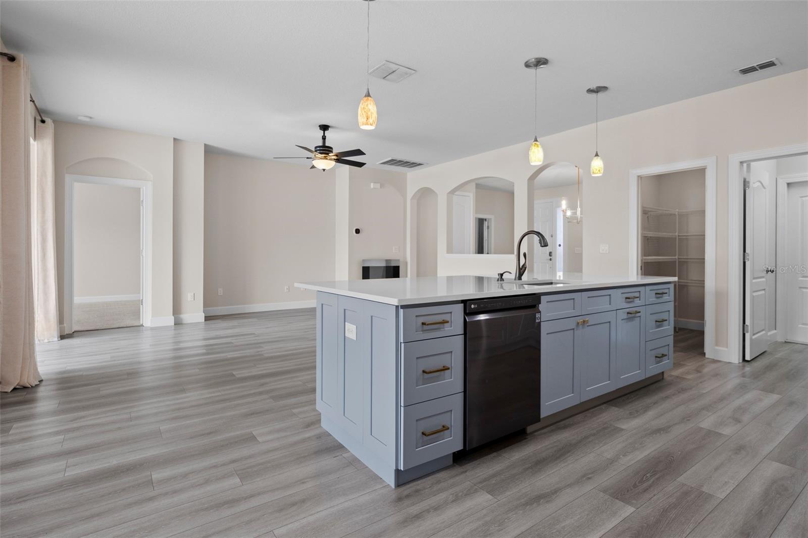 504 ARCH RIDGE LOOP, SEFFNER, FL, 33584