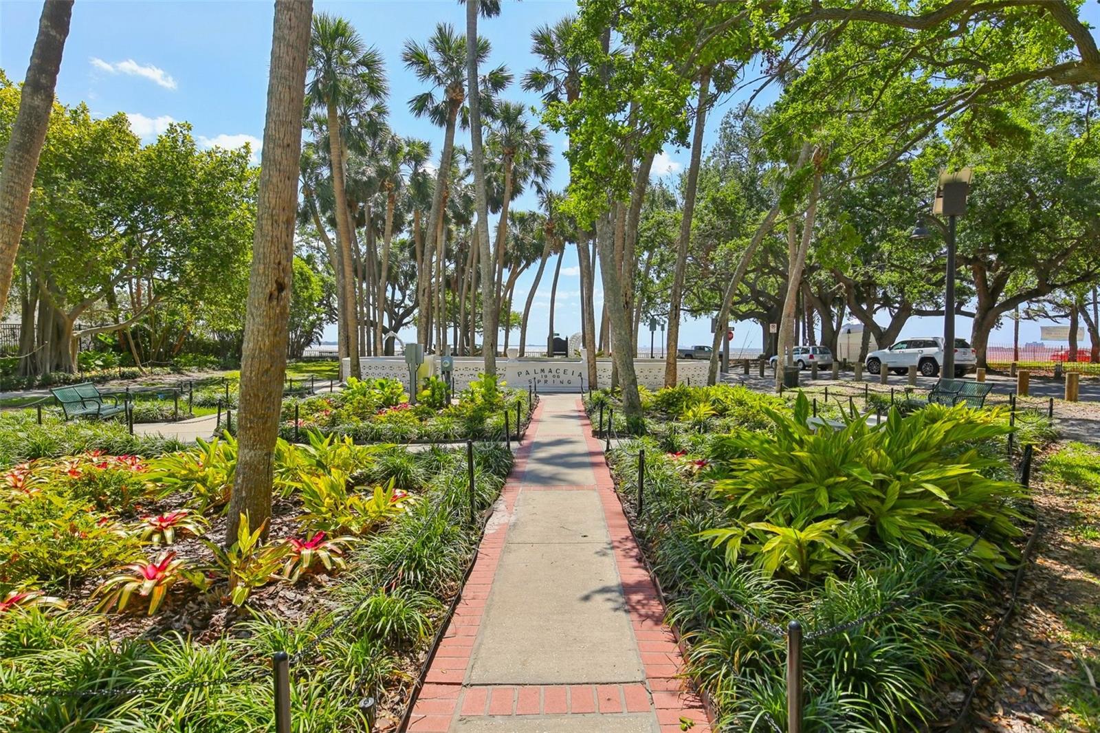 2807 BAYSHORE BLVD, TAMPA, FL, 33629