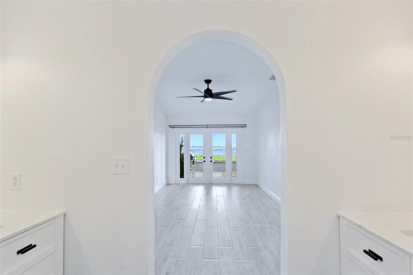 2807 BAYSHORE BLVD, TAMPA, FL, 33629