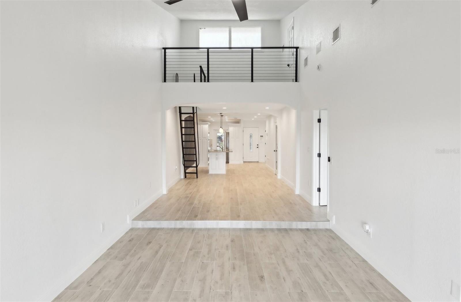 2807 BAYSHORE BLVD, TAMPA, FL, 33629