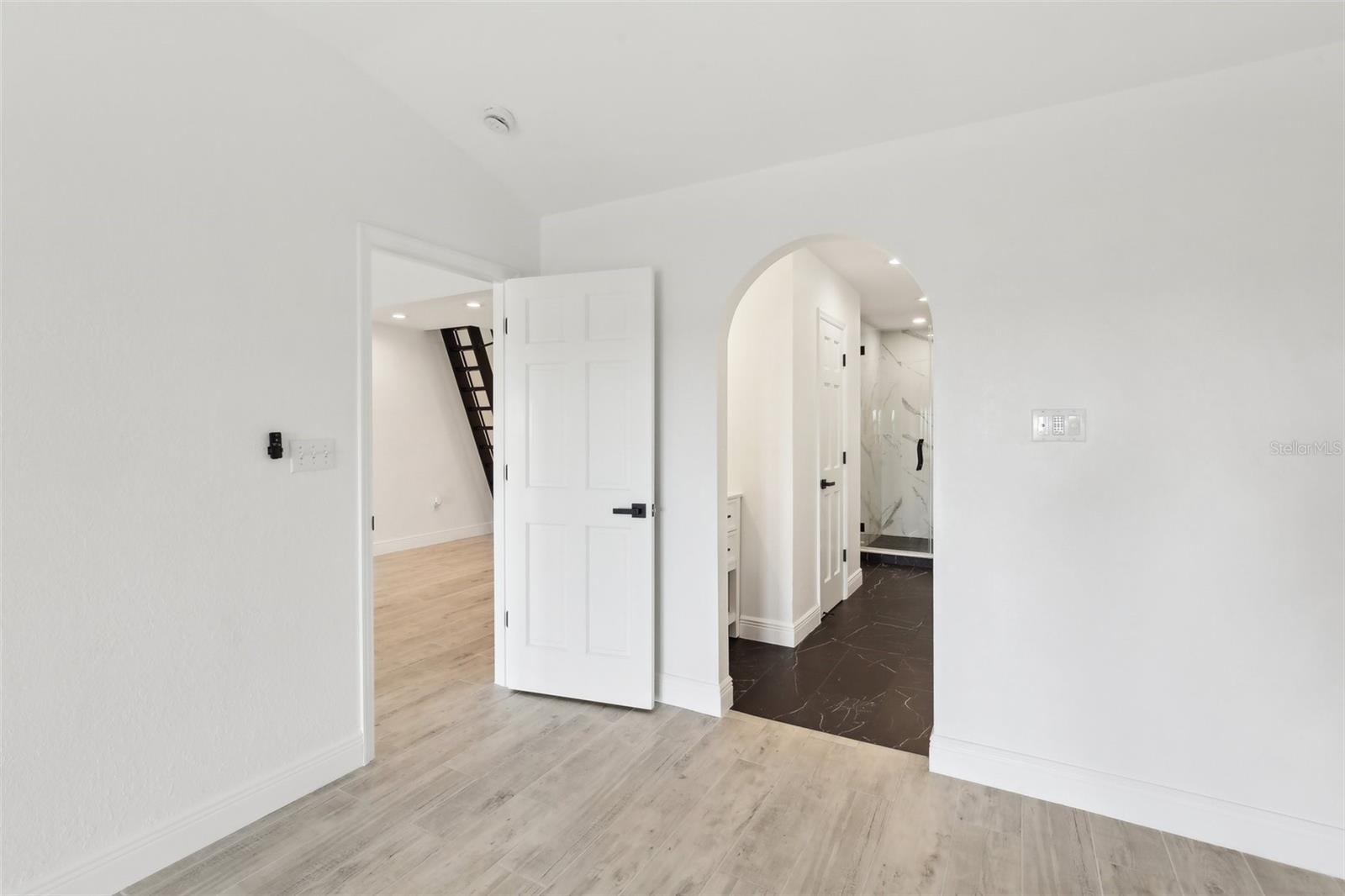 2807 BAYSHORE BLVD, TAMPA, FL, 33629