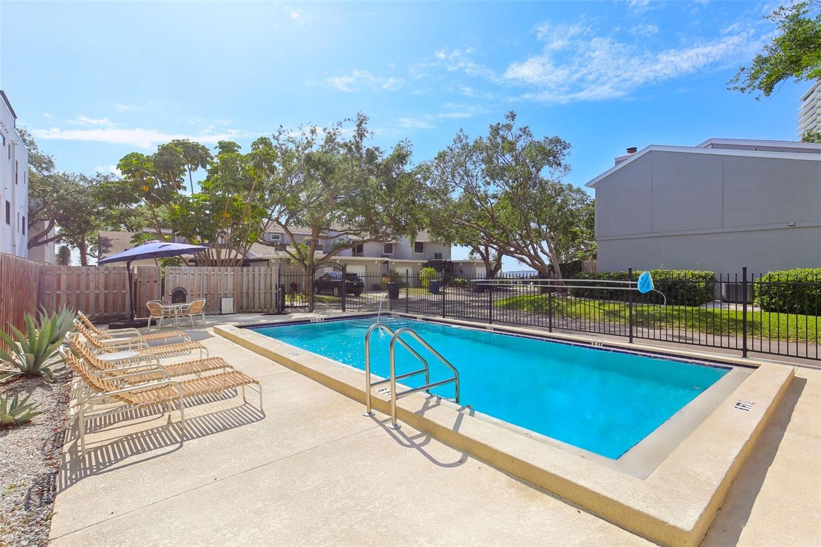 2807 BAYSHORE BLVD, TAMPA, FL, 33629