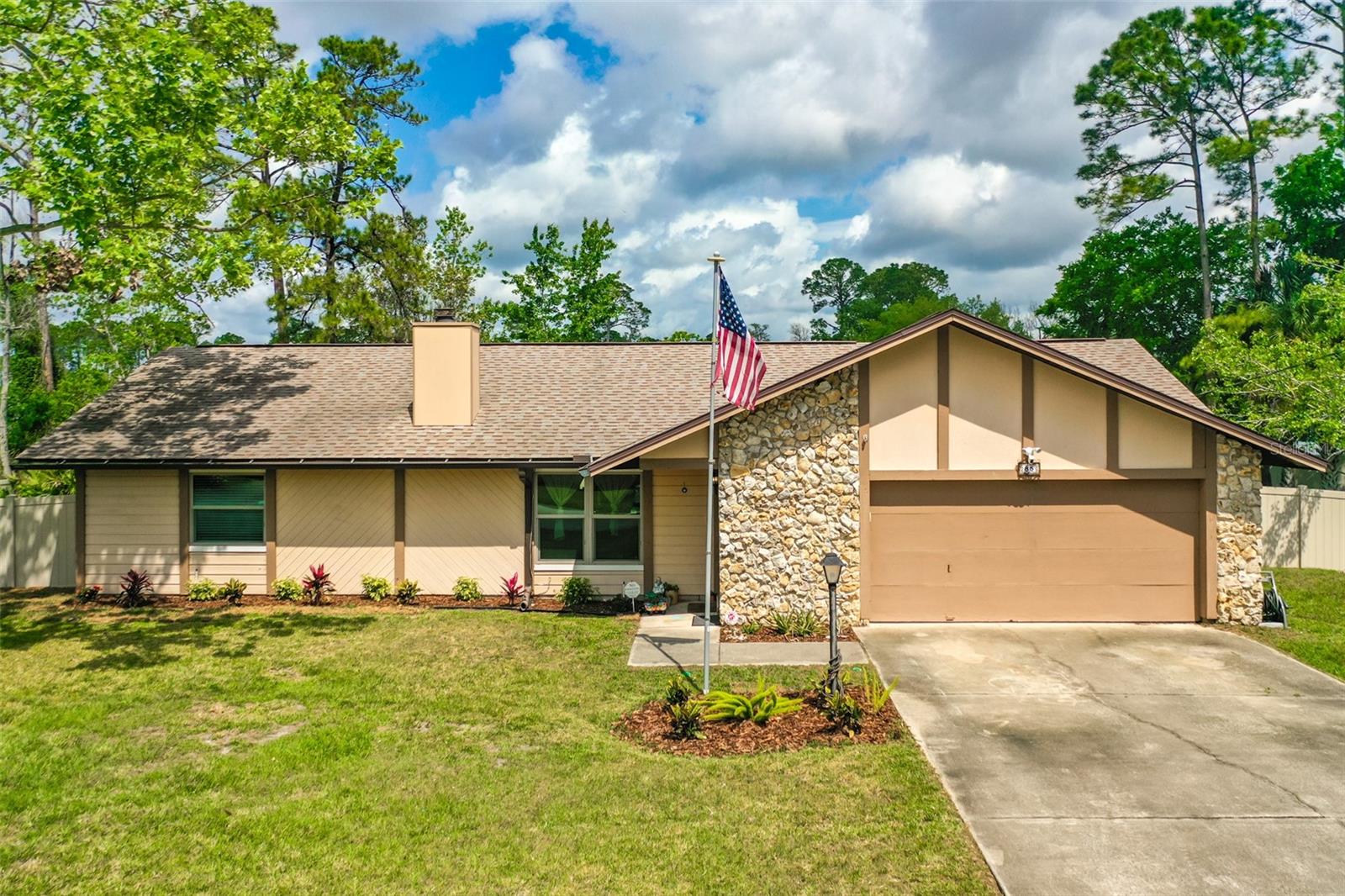 85 FLEETWOOD DR, PALM COAST, FL, 32137