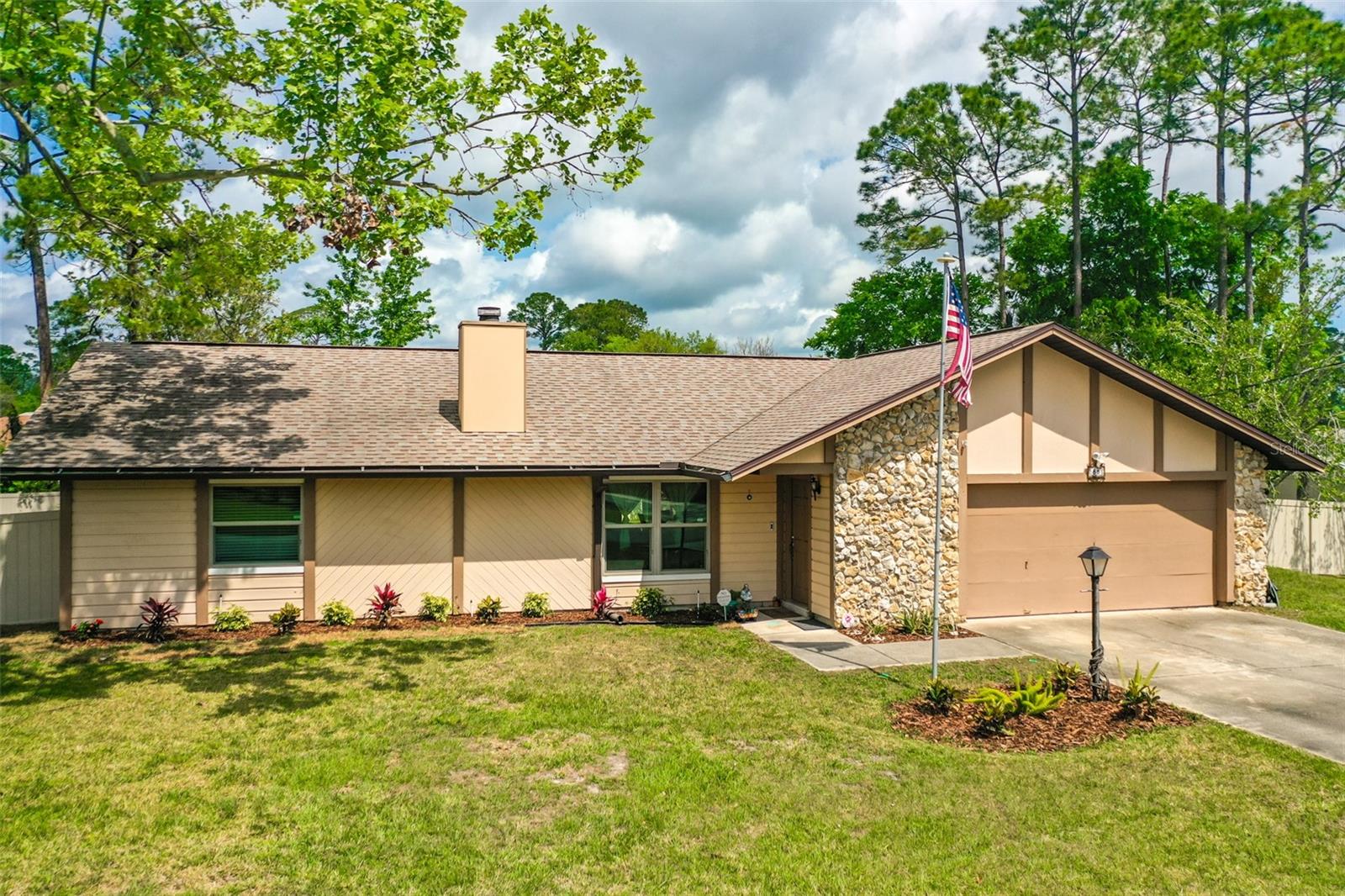 85 FLEETWOOD DR, PALM COAST, FL, 32137