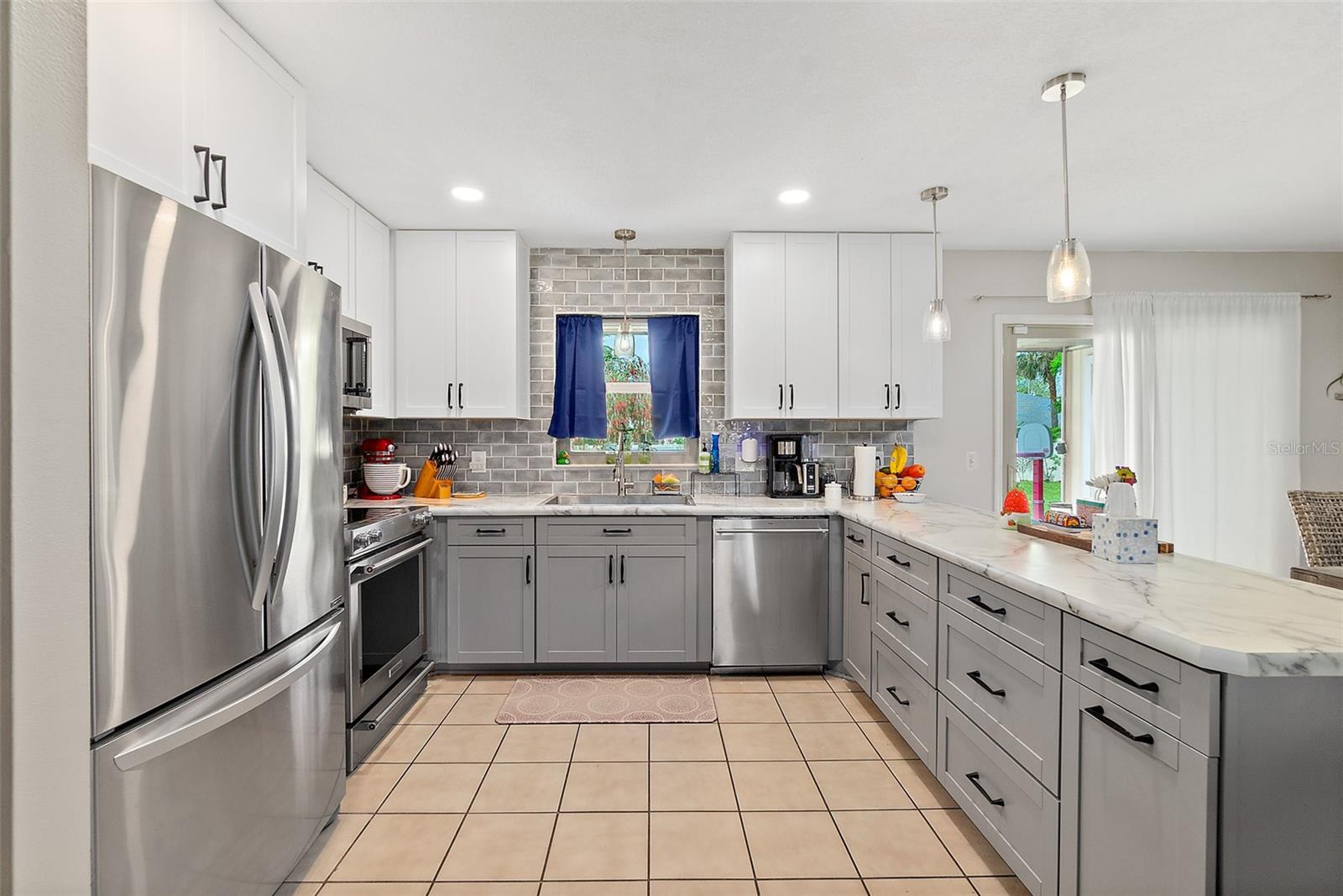 85 FLEETWOOD DR, PALM COAST, FL, 32137