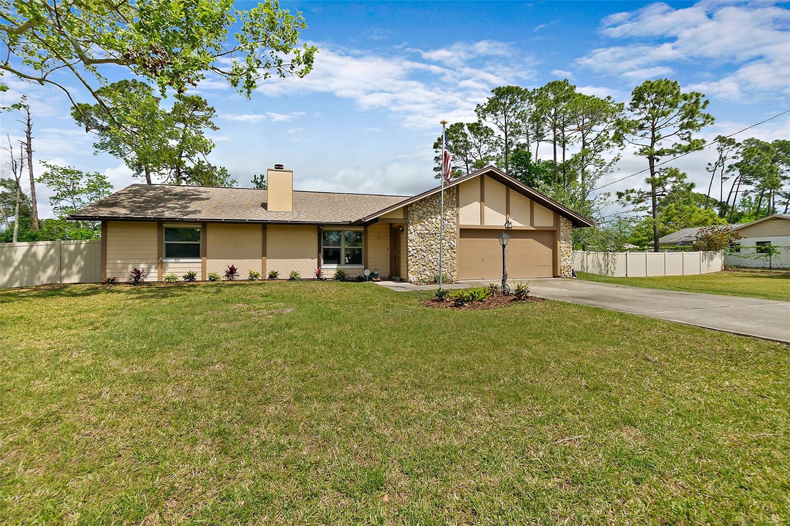 85 FLEETWOOD DR, PALM COAST, FL, 32137