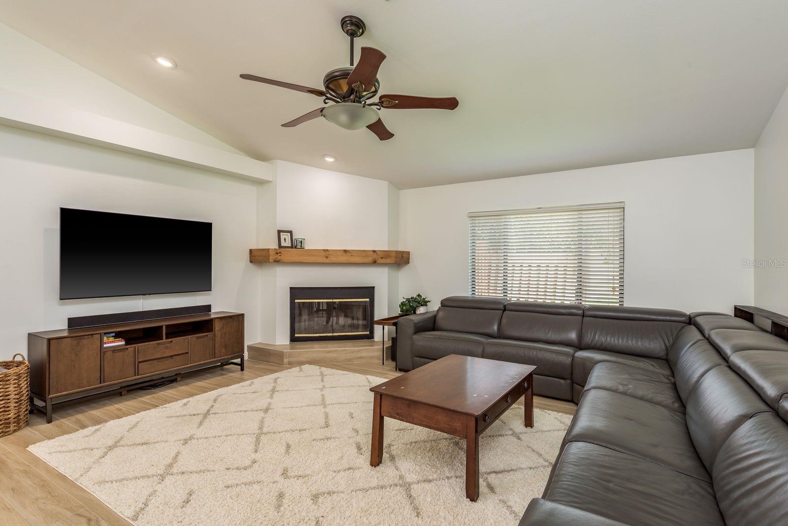 1793 PIPERS MEADOW DR, PALM HARBOR, FL, 34683