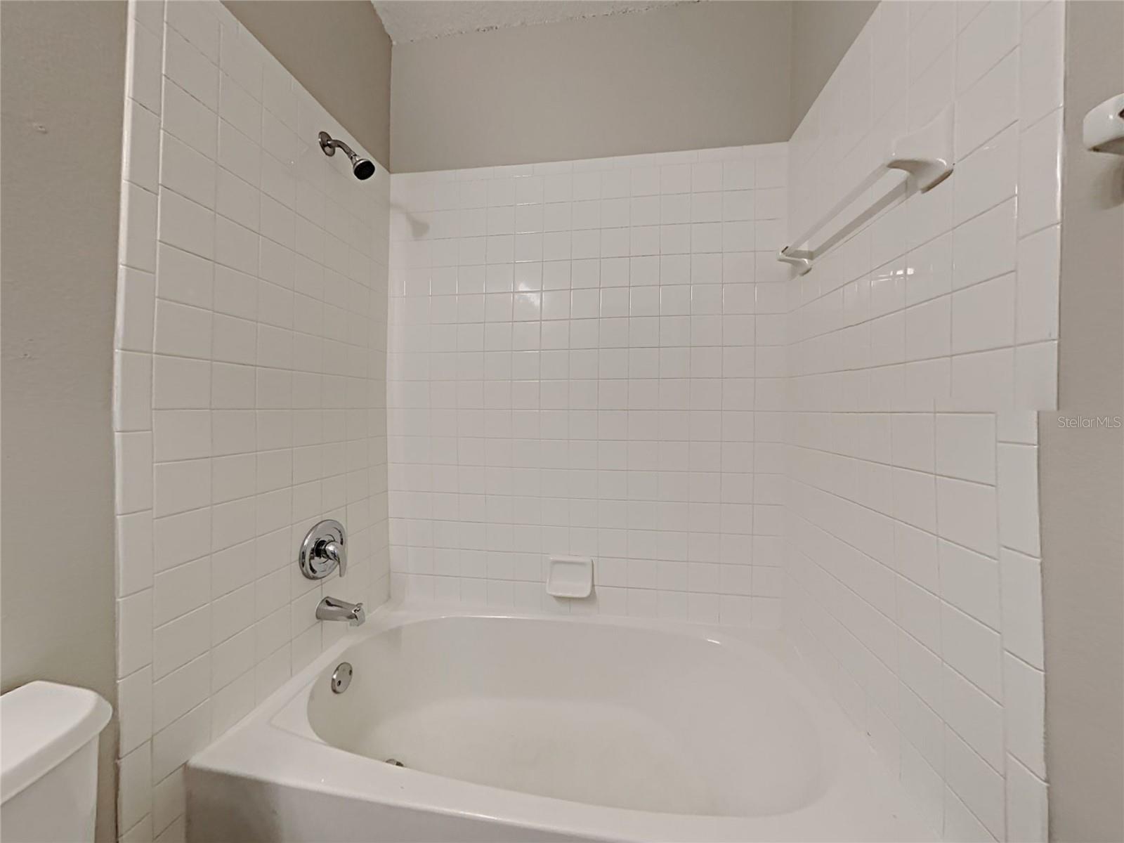 1604 CHATHAM CIR, APOPKA, FL, 32703