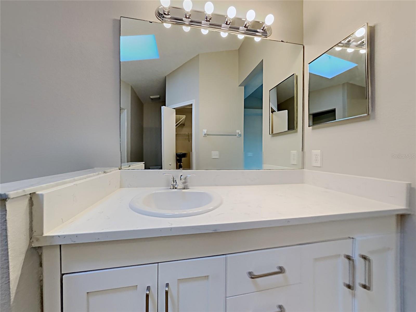 1604 CHATHAM CIR, APOPKA, FL, 32703