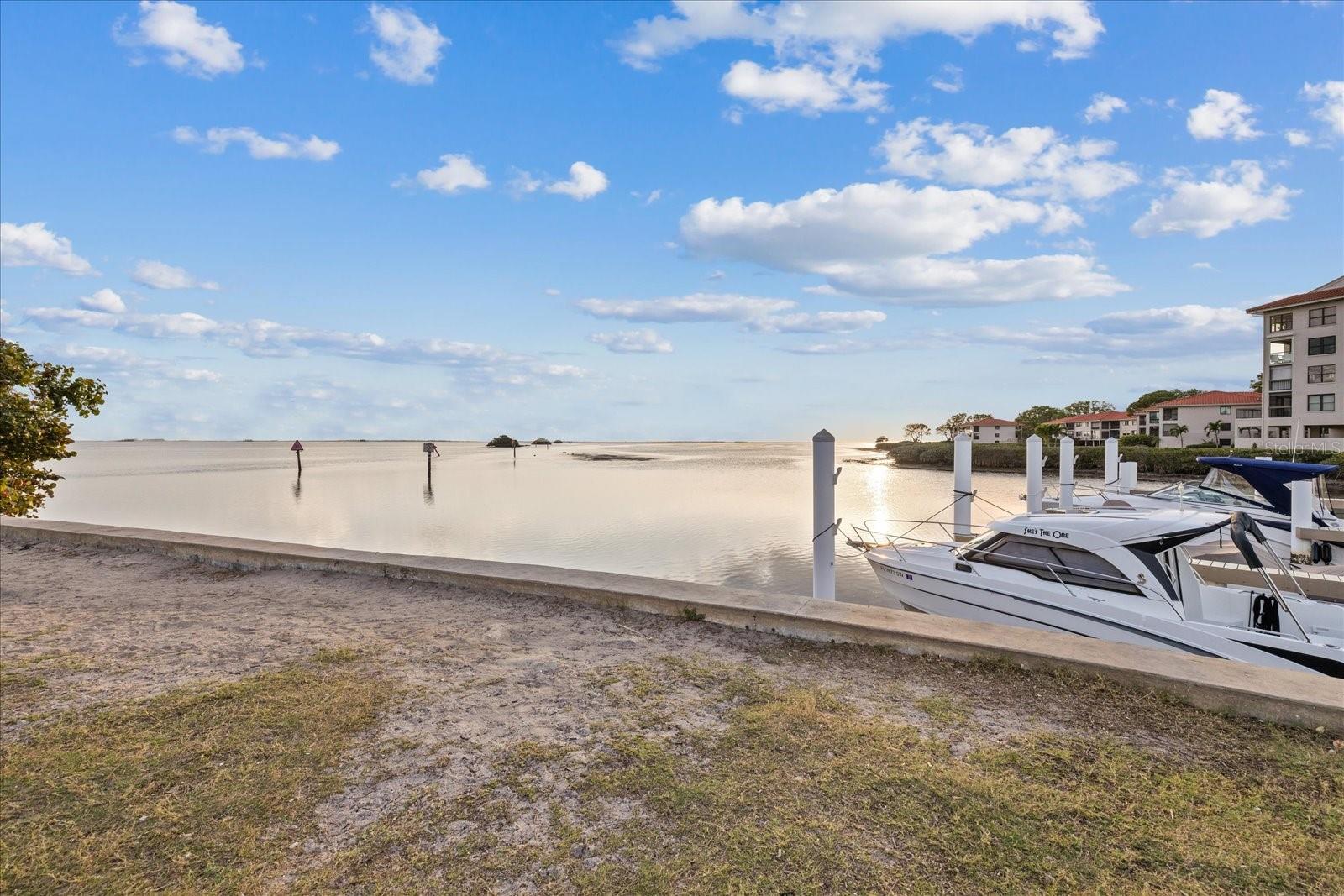 504 DRIFTWOOD DR E, PALM HARBOR, FL, 34683