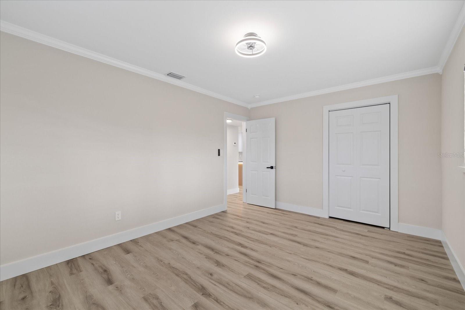 504 DRIFTWOOD DR E, PALM HARBOR, FL, 34683