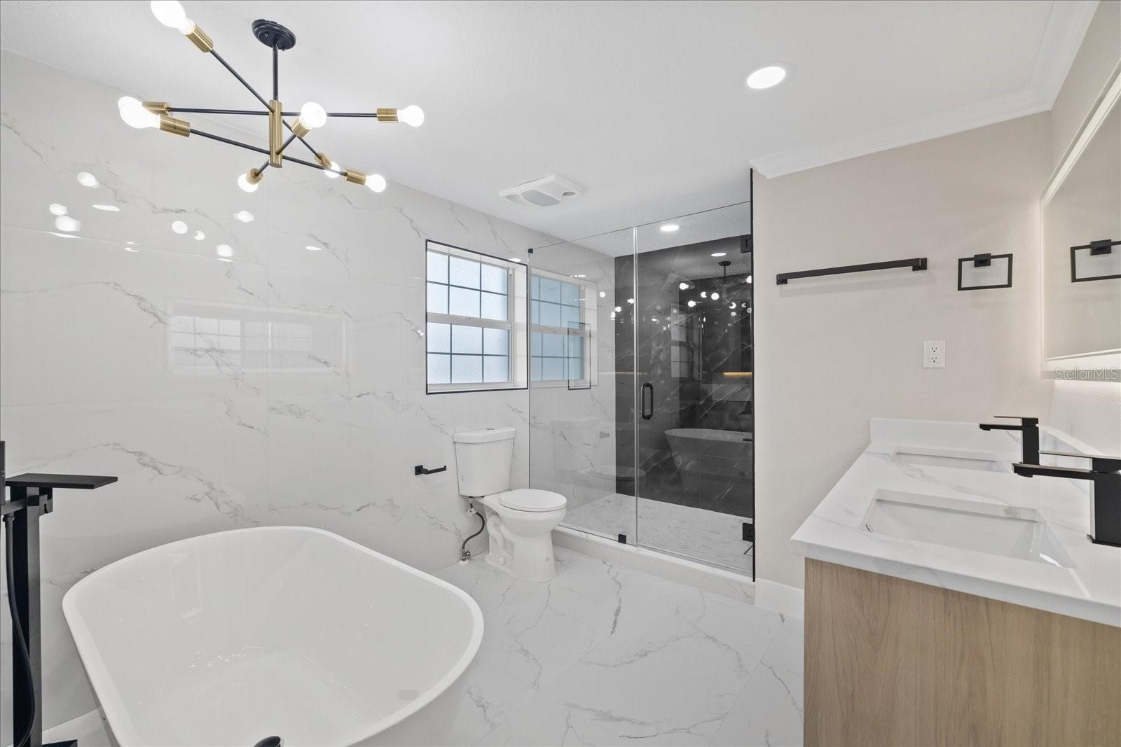 504 DRIFTWOOD DR E, PALM HARBOR, FL, 34683