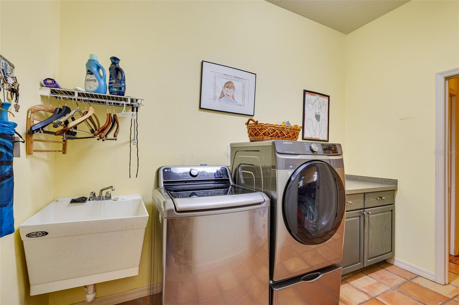 361 WHITFIELD AVE, SARASOTA, FL, 34243