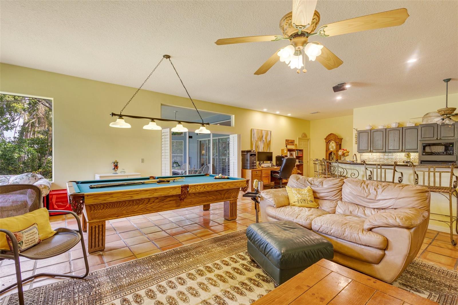 361 WHITFIELD AVE, SARASOTA, FL, 34243