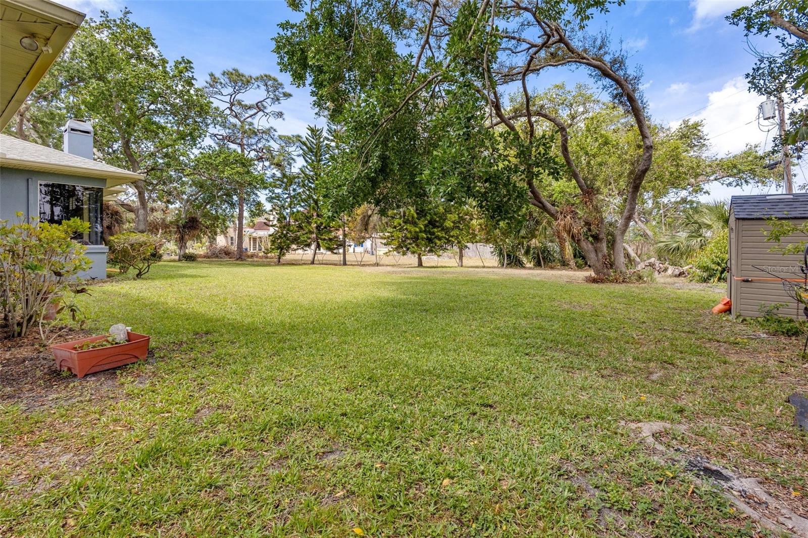 361 WHITFIELD AVE, SARASOTA, FL, 34243
