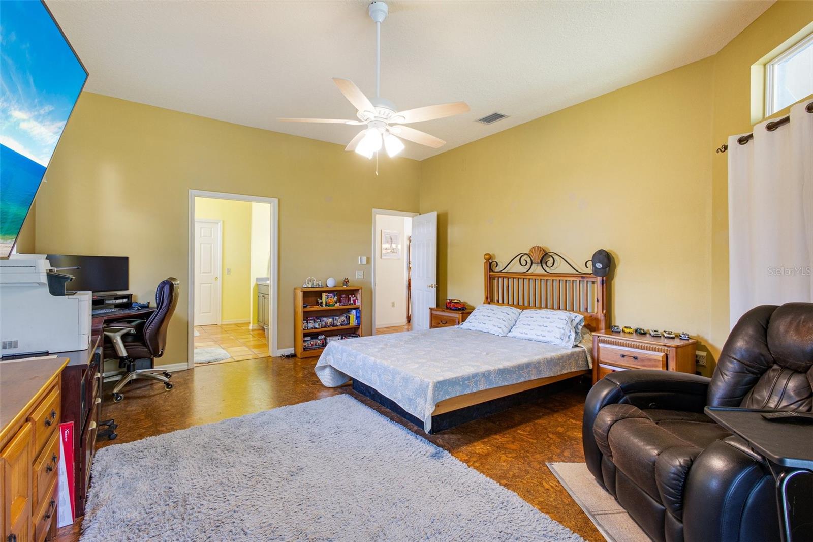 361 WHITFIELD AVE, SARASOTA, FL, 34243