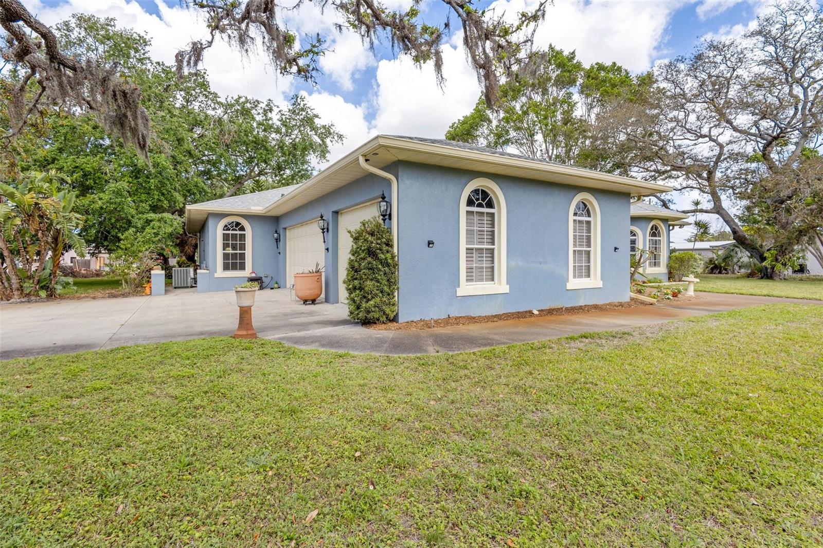 361 WHITFIELD AVE, SARASOTA, FL, 34243