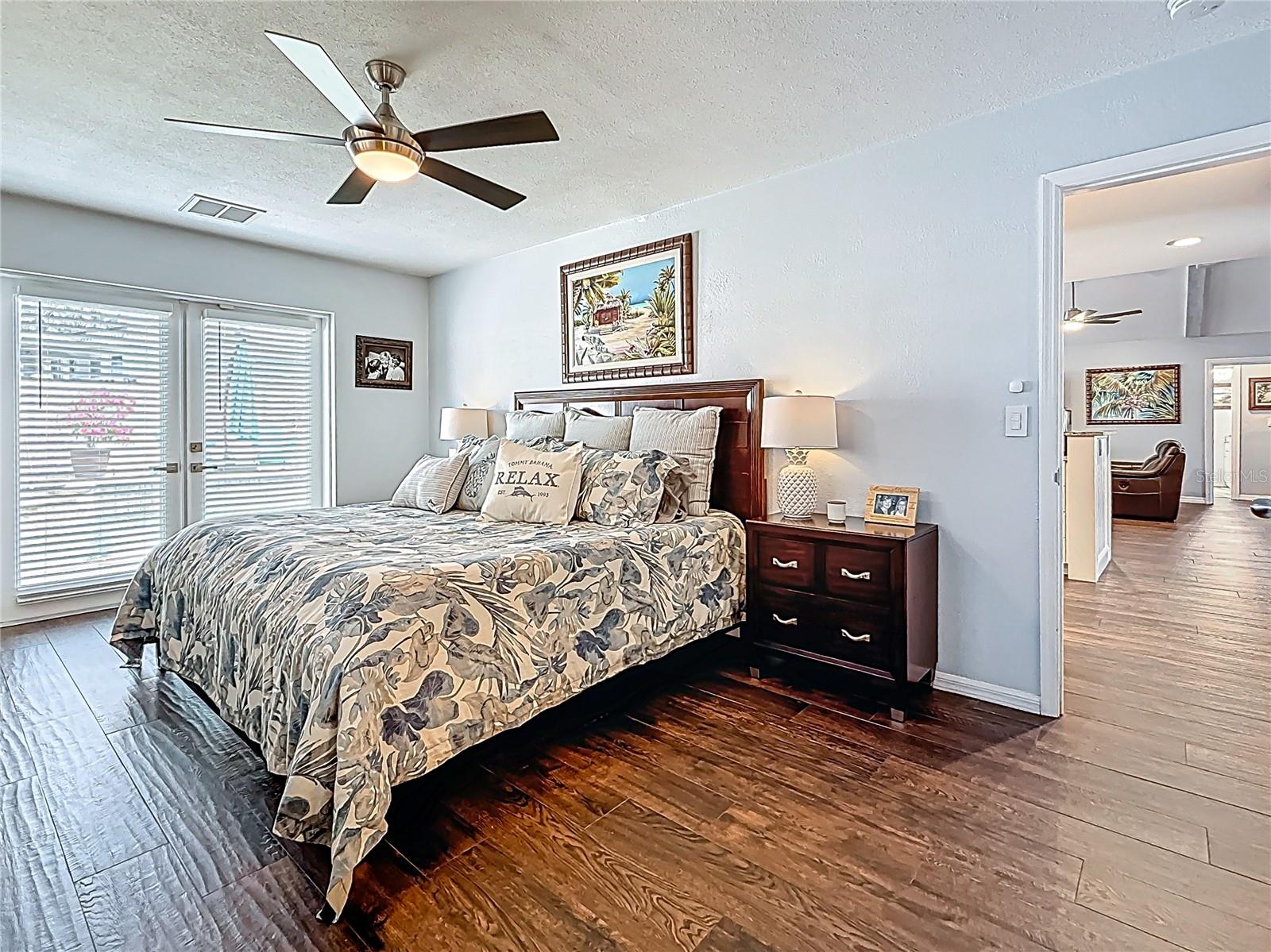 1120 81ST ST S, ST PETERSBURG, FL, 33707