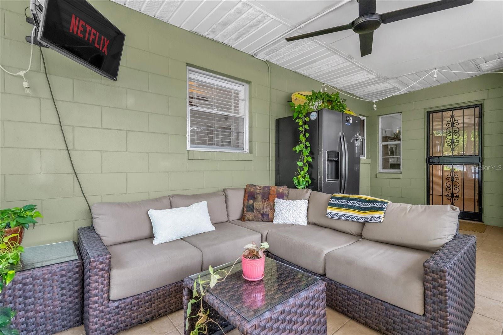 526 S CRYSTAL LAKE DR, ORLANDO, FL, 32803