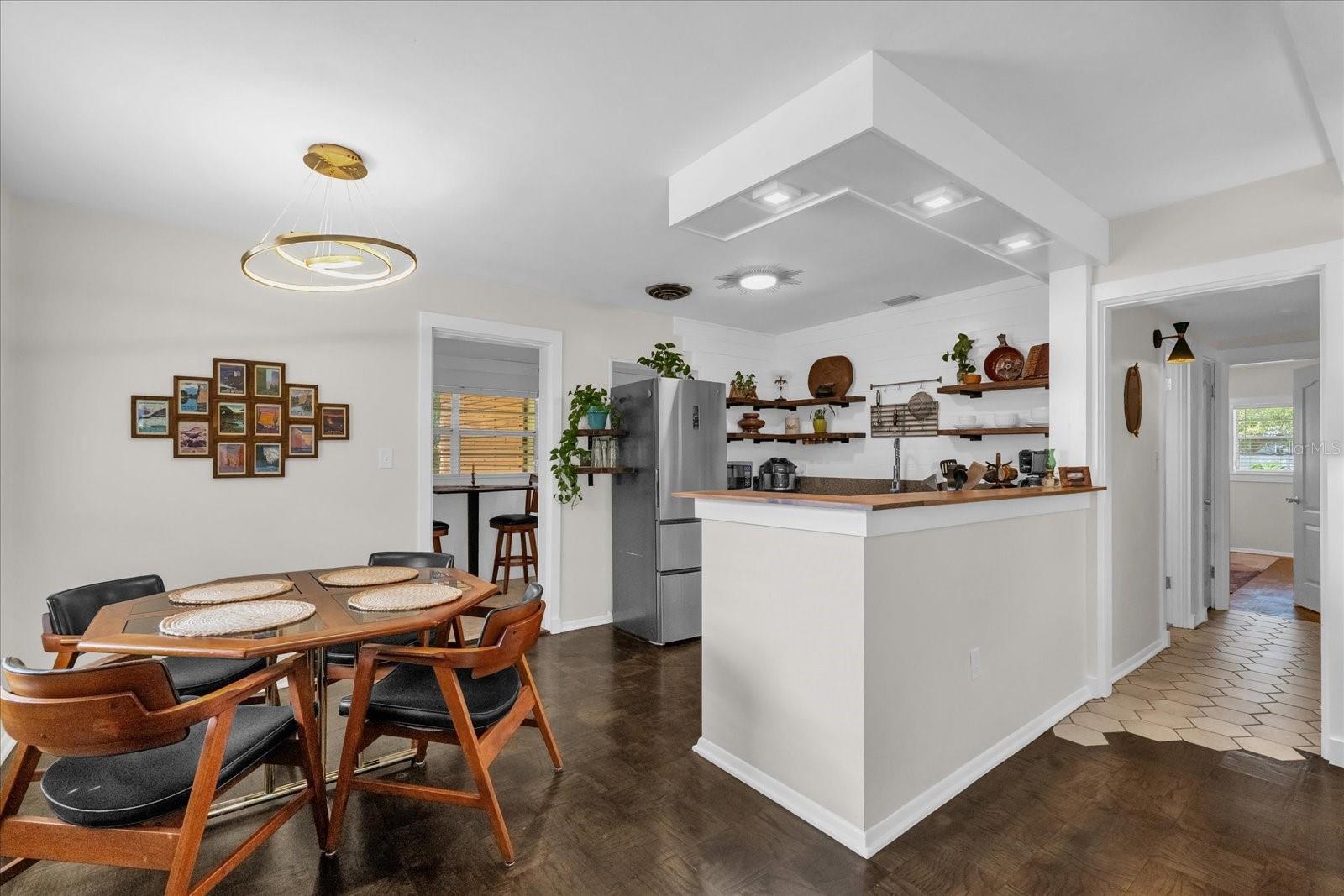 526 S CRYSTAL LAKE DR, ORLANDO, FL, 32803