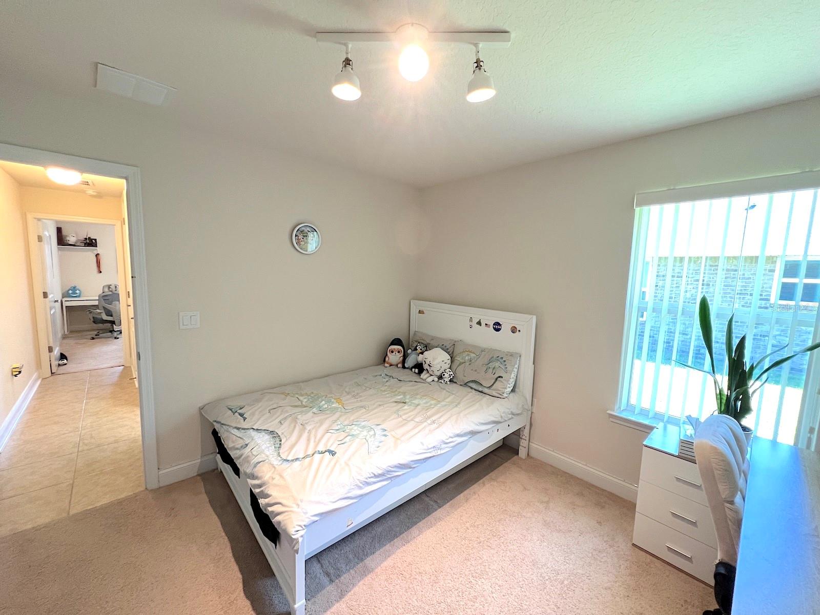 20 FELLOWSHIP DR, PALM COAST, FL, 32137