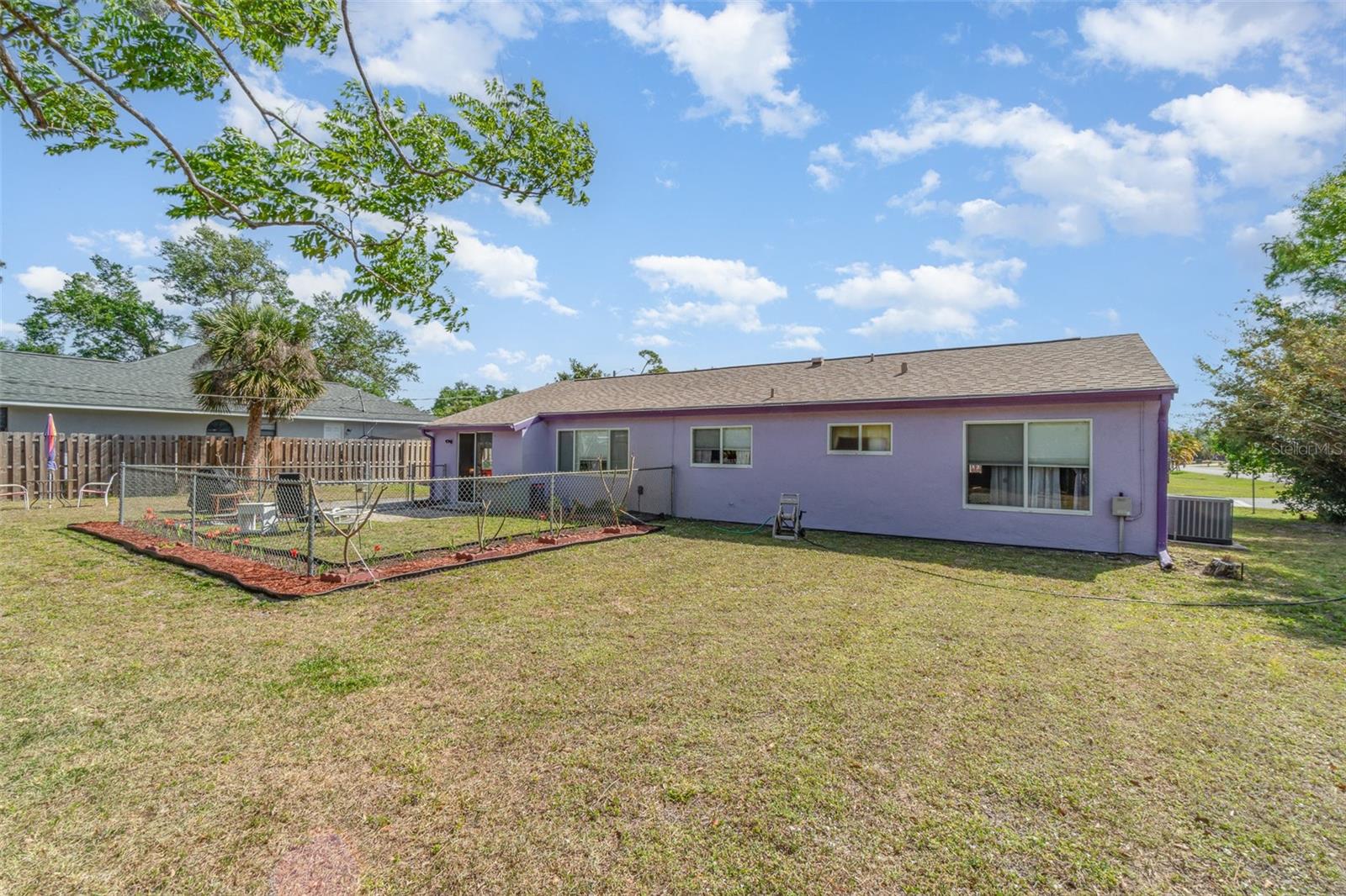 402 CICERO ST NW, PORT CHARLOTTE, FL, 33948