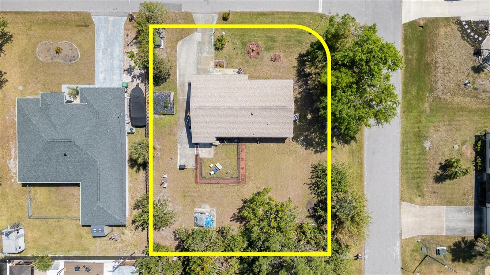 402 CICERO ST NW, PORT CHARLOTTE, FL, 33948
