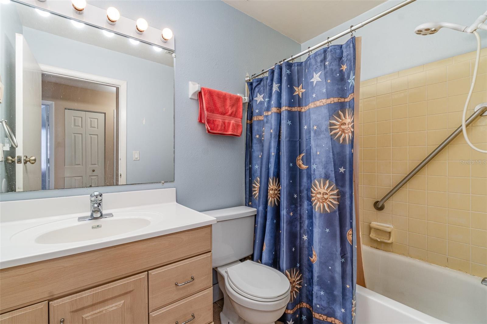 402 CICERO ST NW, PORT CHARLOTTE, FL, 33948