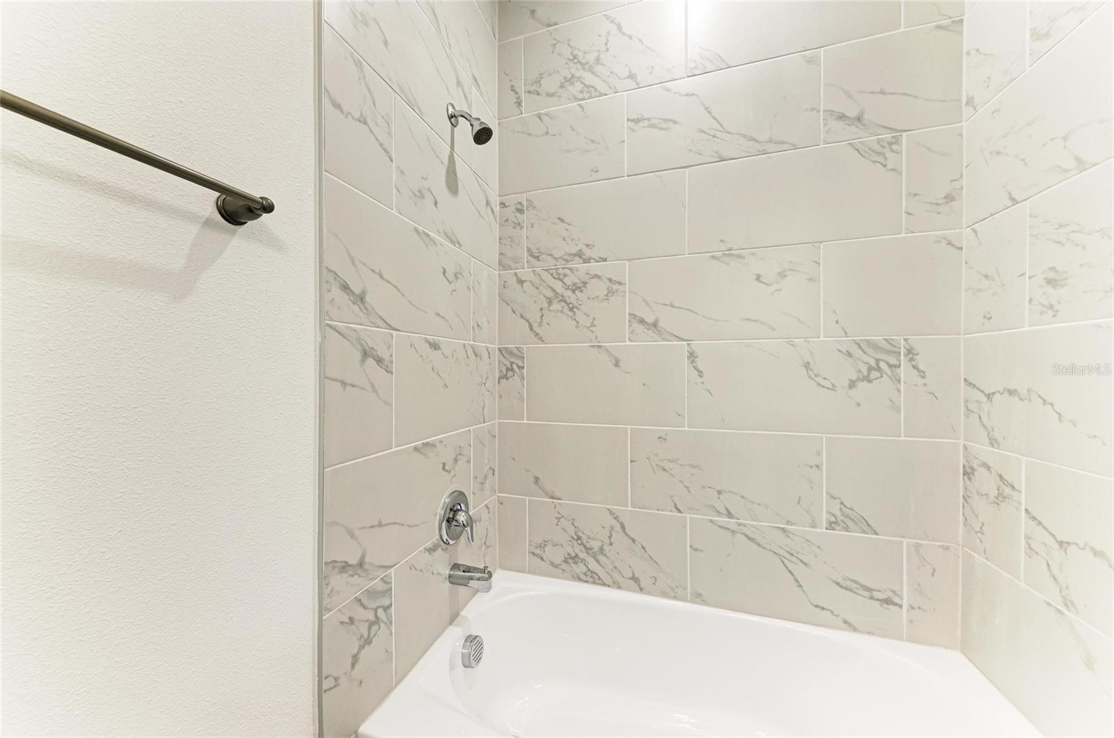 305 VIA TUSCANY AVE, SARASOTA, FL, 34243