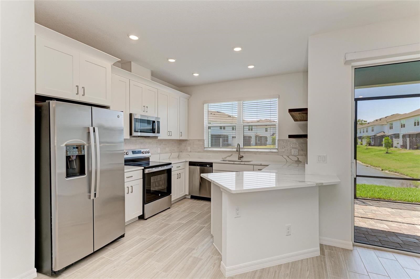 305 VIA TUSCANY AVE, SARASOTA, FL, 34243