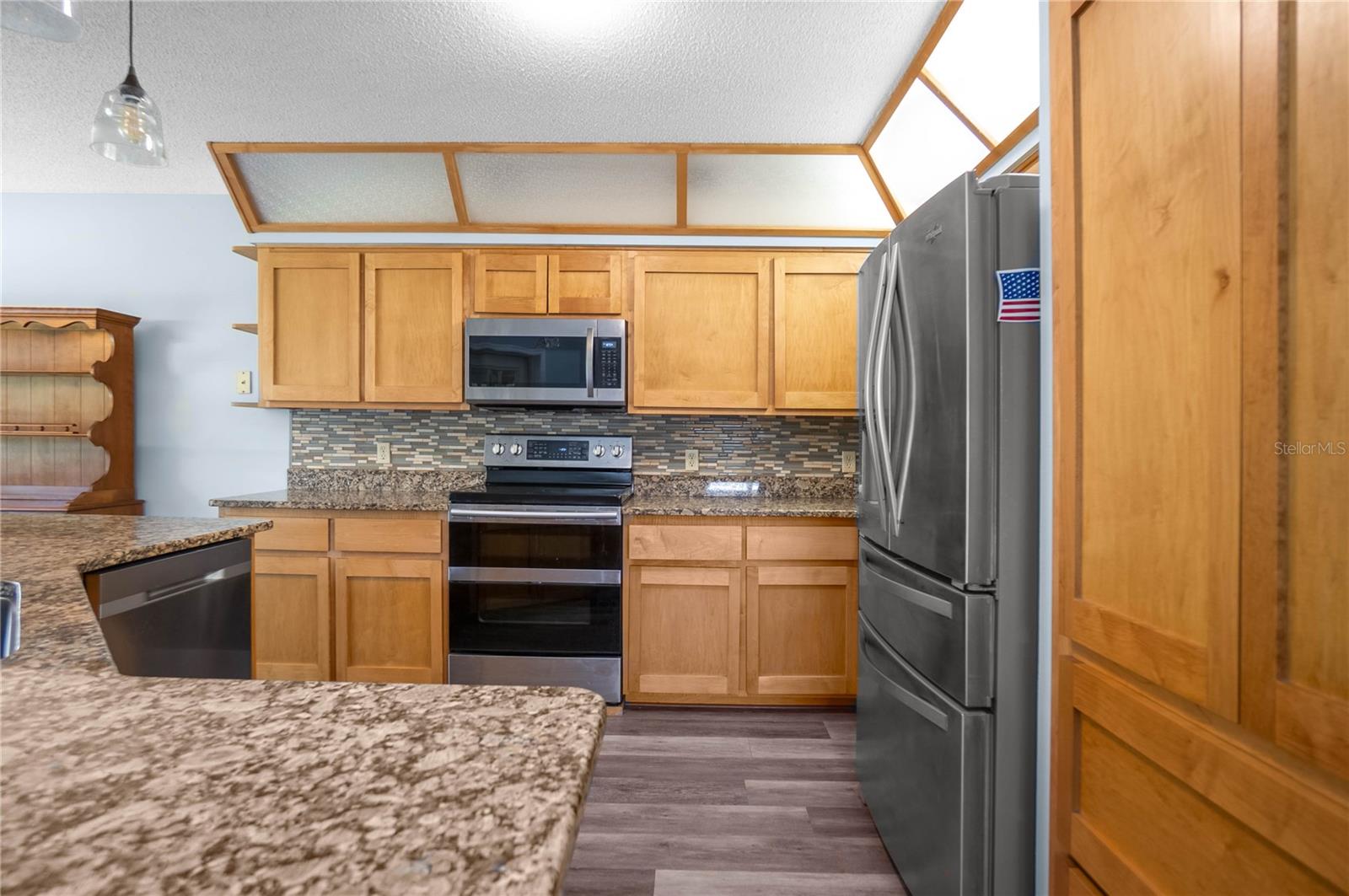 28330 PETERSON CAMP RD, BROOKSVILLE, FL, 34601