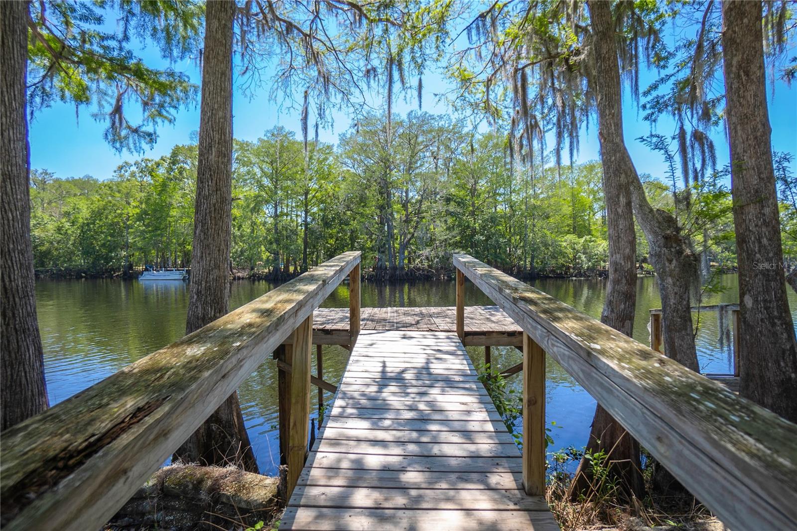 28330 PETERSON CAMP RD, BROOKSVILLE, FL, 34601