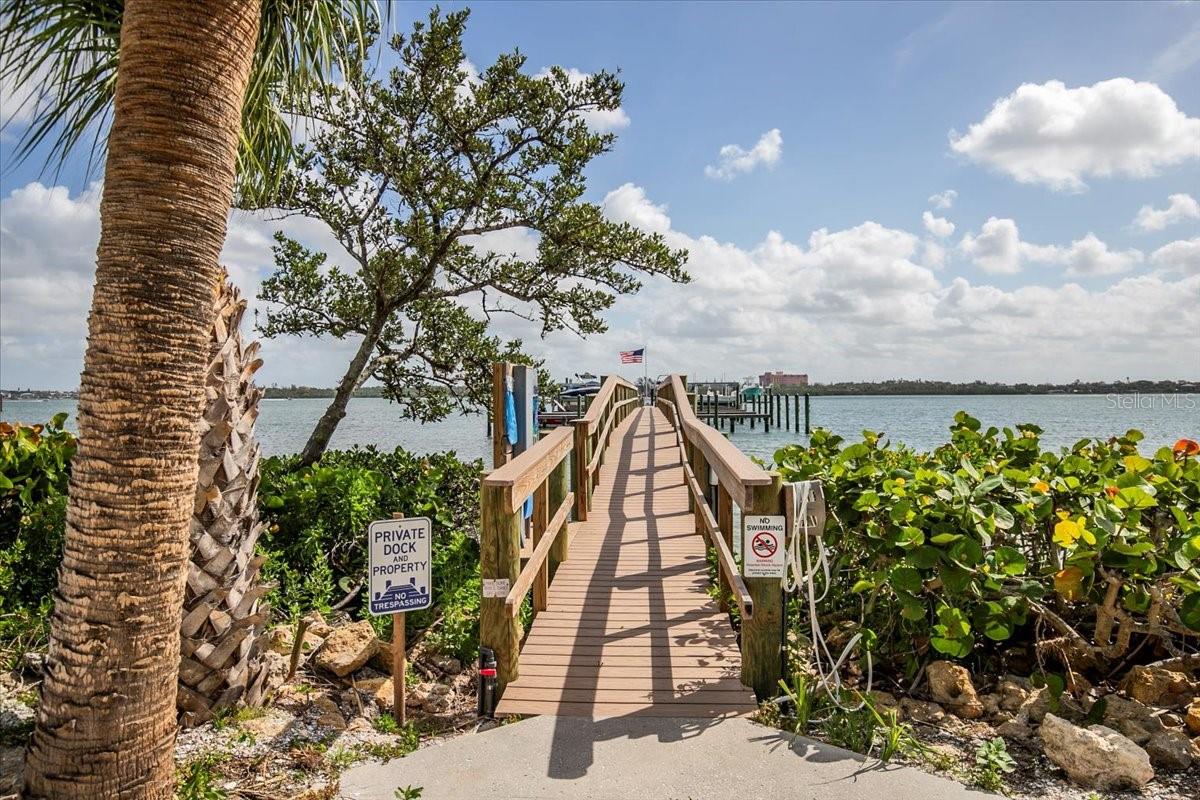 8701 MIDNIGHT PASS RD #206A, SARASOTA, FL, 34242