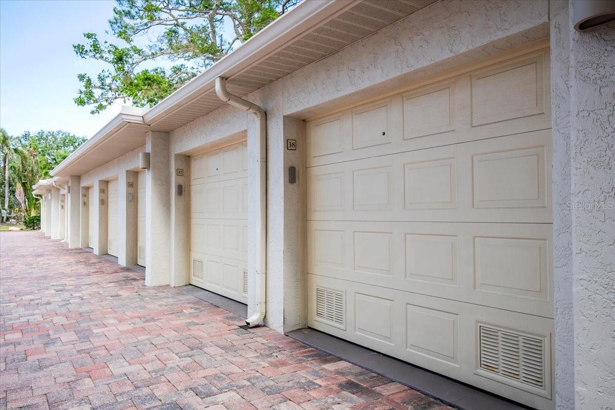 8701 MIDNIGHT PASS RD #206A, SARASOTA, FL, 34242
