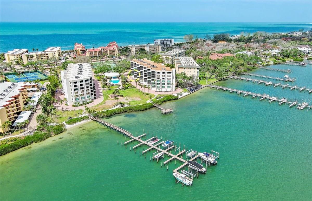 8701 MIDNIGHT PASS RD #206A, SARASOTA, FL, 34242