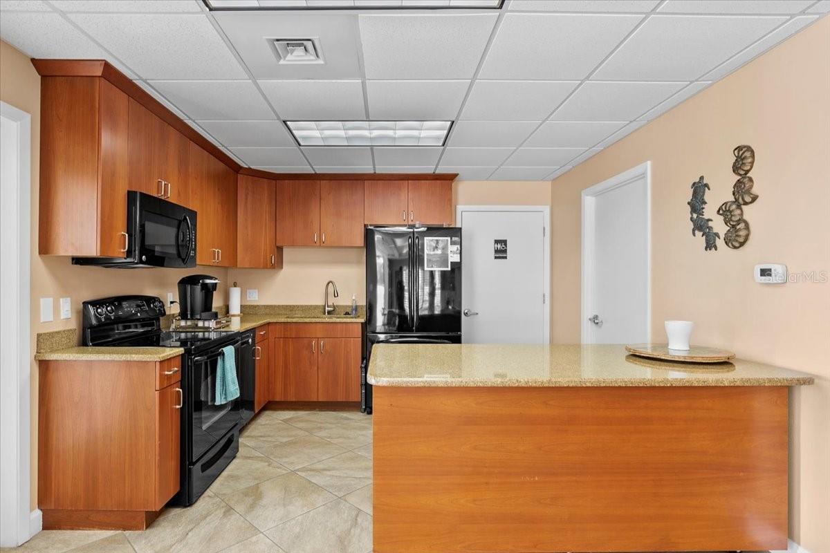 8701 MIDNIGHT PASS RD #206A, SARASOTA, FL, 34242